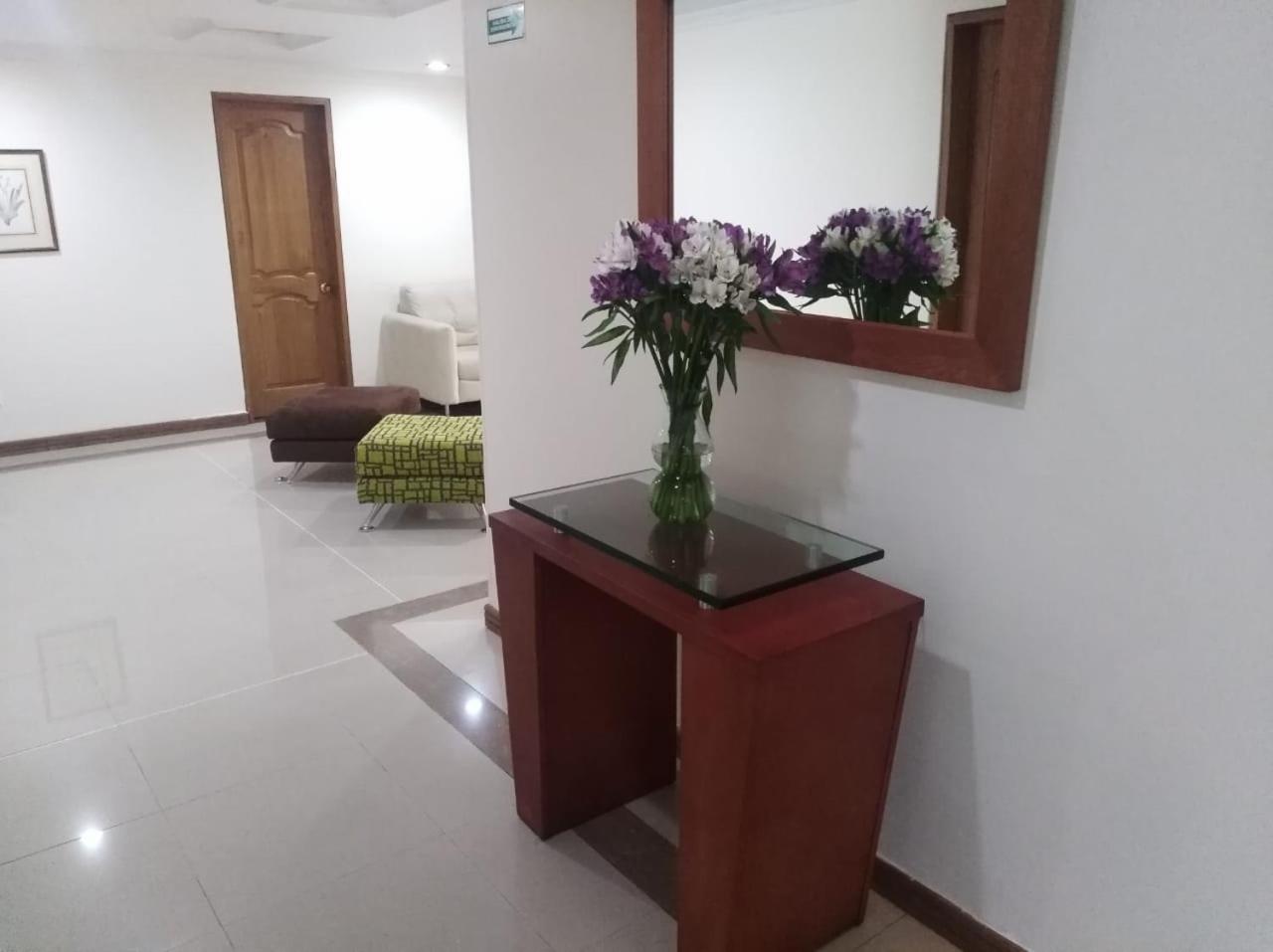 Hotel Casa La Riviera Bogotá Extérieur photo