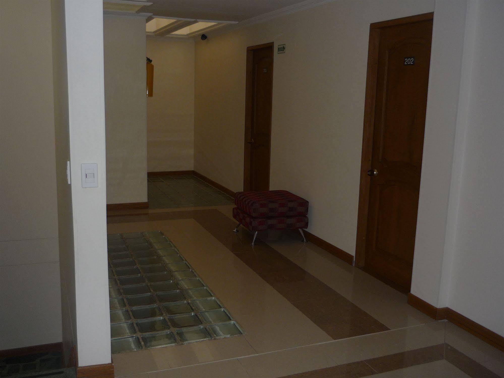 Hotel Casa La Riviera Bogotá Extérieur photo